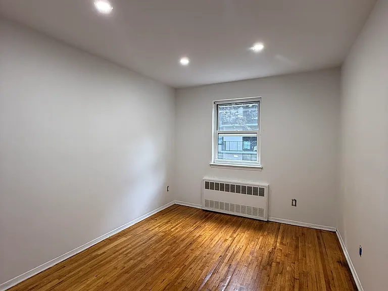 198 Shepherd Ave #1 — Photo 6