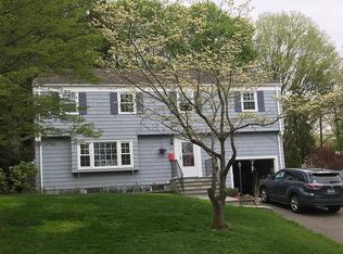 49 Underhill Rd, Hamden, CT 06517