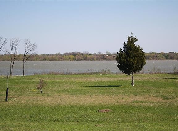 5th image of 1317 Lakebreeze Dr