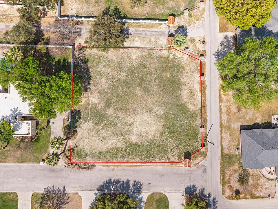 1st image of 100 Cabarnet Ln #1