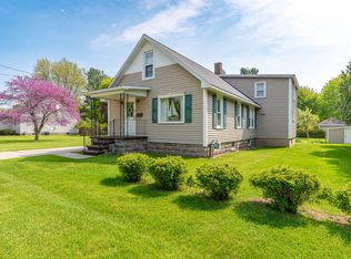 817 Oak St, Manistee, MI 49660
