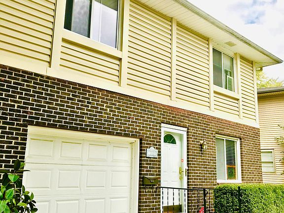2nd image of 9746 Hadley Dr
