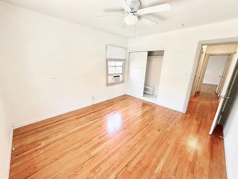 6100 Glen Alder St — Photo 31