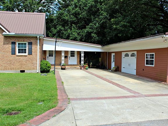4th image of 406 Centerville St NE