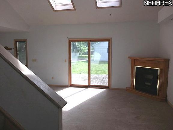 5th image of 33344 Willowick Dr