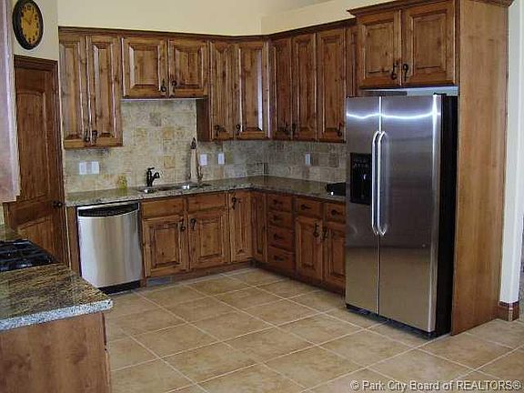 5th image of 1471 Stillwater Dr