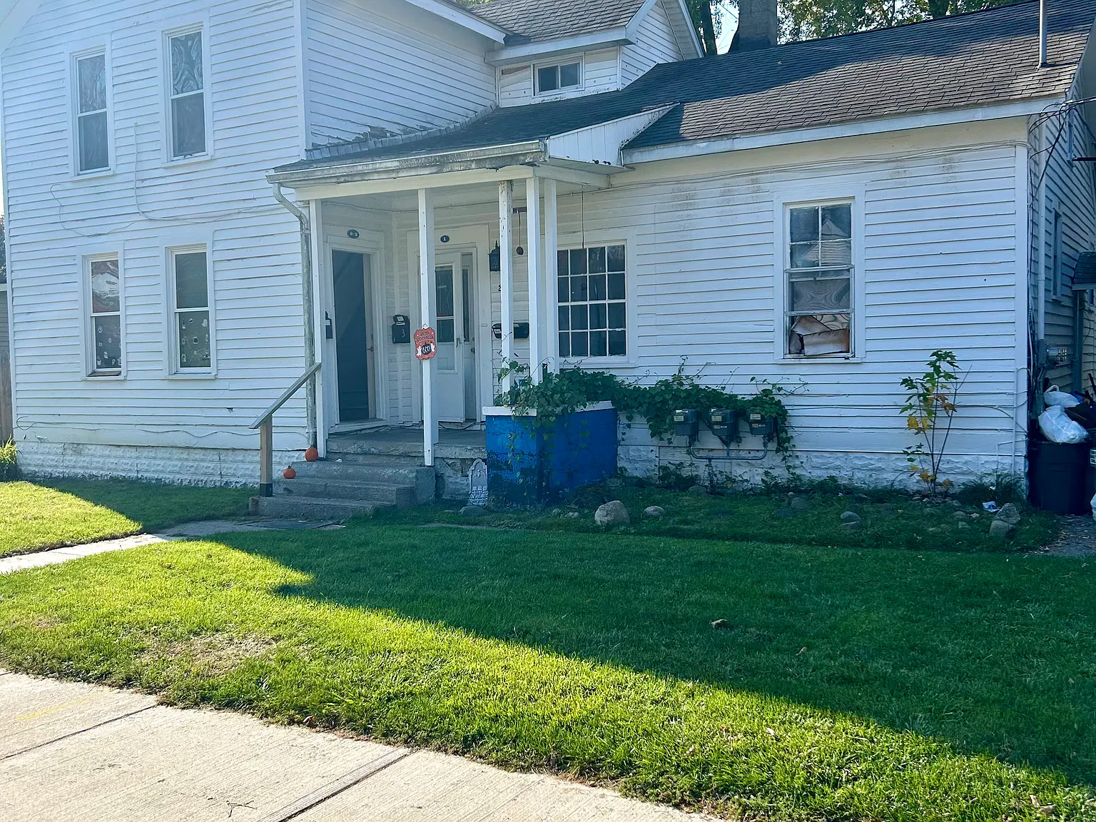 2 bed, $850 — Photo 1