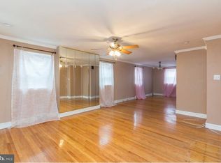 8308 Lynnewood Rd, Philadelphia, PA 19150