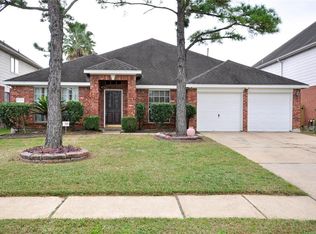 10811 Oak Bayou Ln, Houston, TX 77064