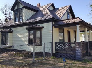 221 S Lowe St, Hobart, OK 73651