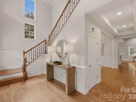 2nd image of 1416 Shade Tree Ct