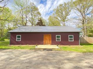 6035 N Hodges Dr, Monticello, IN 47960