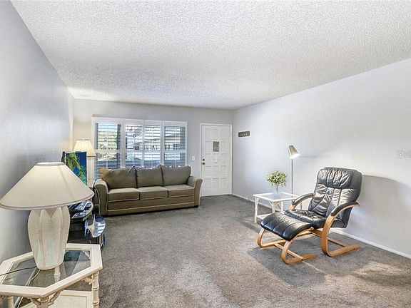 3rd image of 2285 Norwegian Dr APT 33