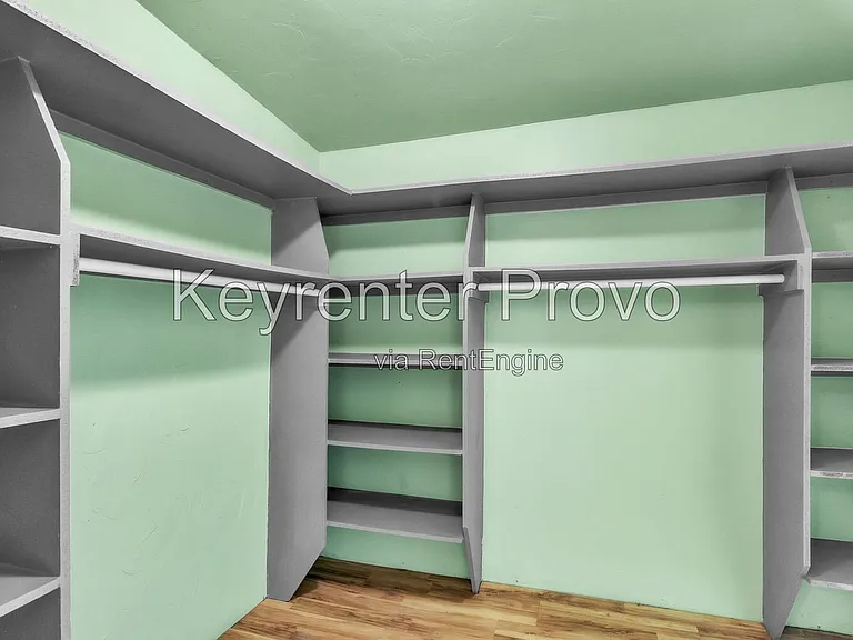 1304 E 520 South St — Photo 6