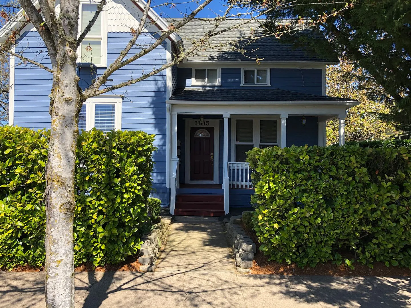 Bright and Spacious Second Story One-Bedroom Apartment in Prime Location! — Photo 2