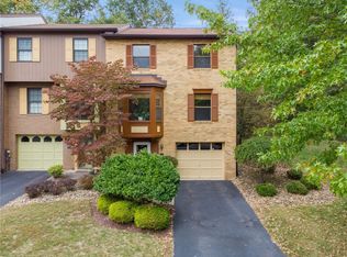 162 Glenwood Dr, Monroeville, PA 15146
