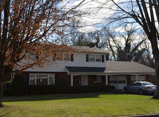 717 Ferndale Rd, Johnson City, TN 37604