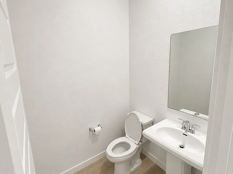 7018 Blue Bay Ln — Photo 4