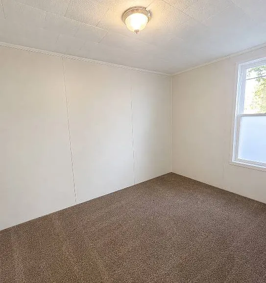 734 Jackson St — Photo 4