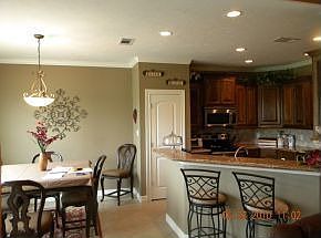 3rd image of 10340 Abigail Dr