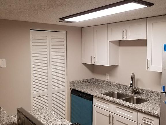 2nd image of 5619 Greatpine Ln N