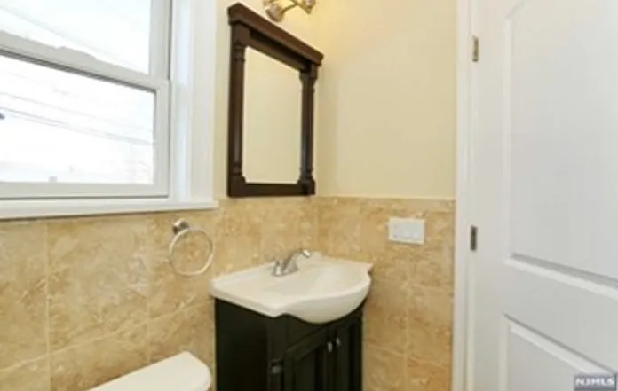 3 bed, 3.5 bath, $4,400 — Photo 4