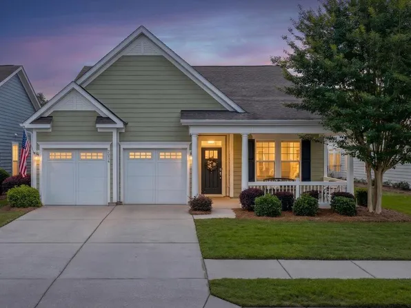 2016 Redback Dr, Summerville, SC 29483