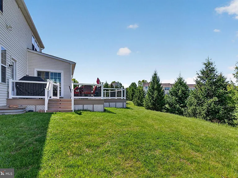 815 S Haines Cir — Photo 35