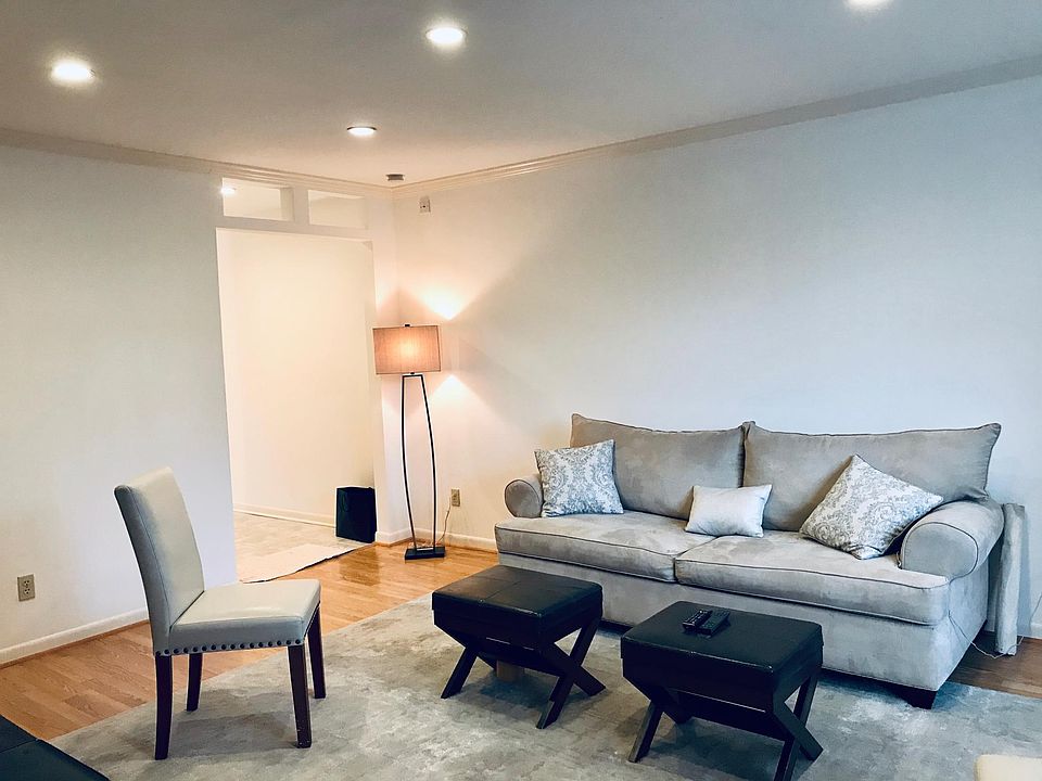 1st image of 5550 N Braeswood Blvd APT 63