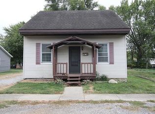 213 W 4th St, O'Fallon, IL 62269