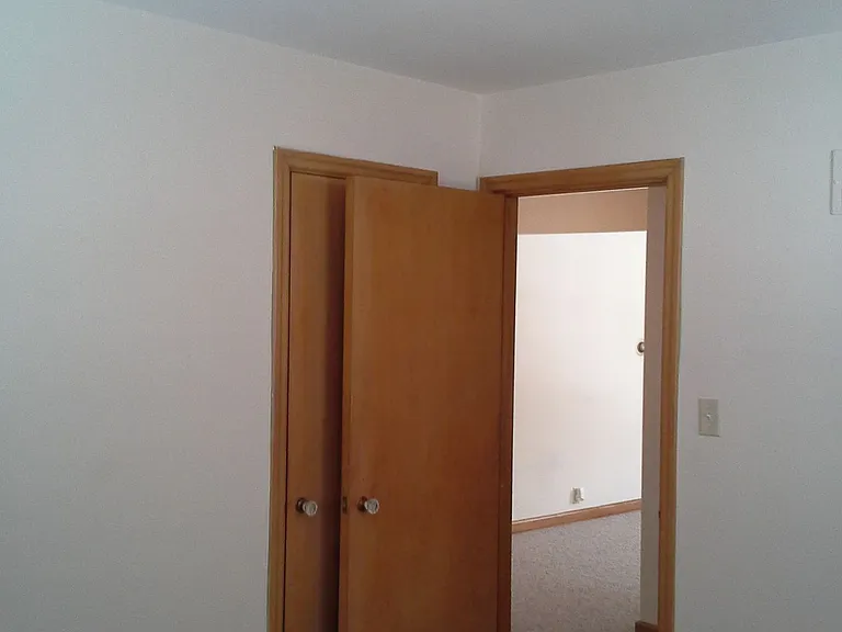 7608 Eagle St — Photo 16