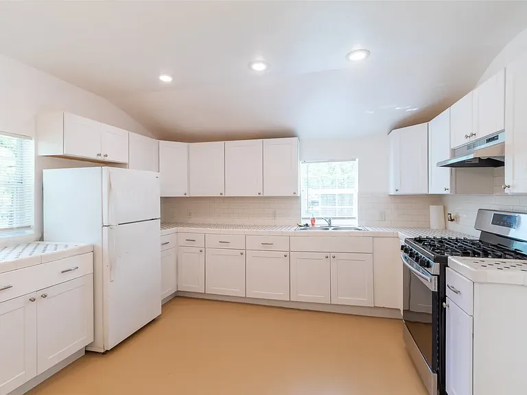 Large Kitchen