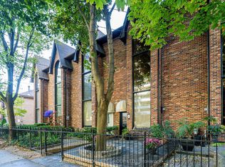 25 Gloucester St, Toronto, ON M4Y 1L8