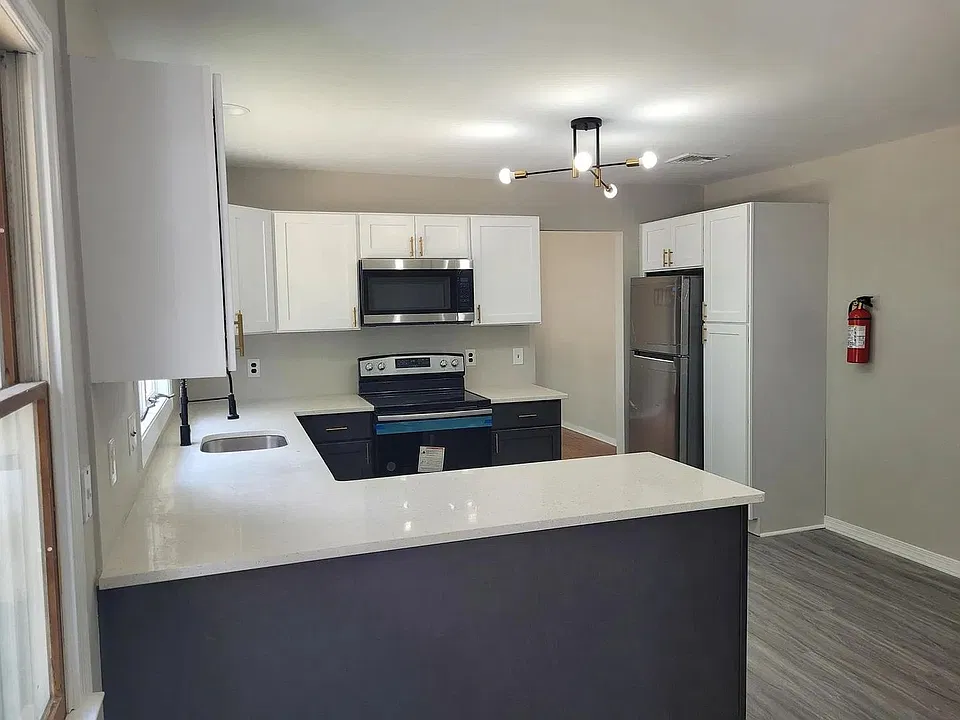 Main Rd Apartments