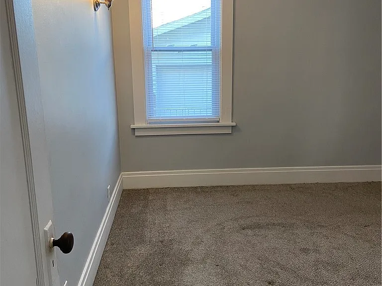 15 Stratford Rd — Photo 11