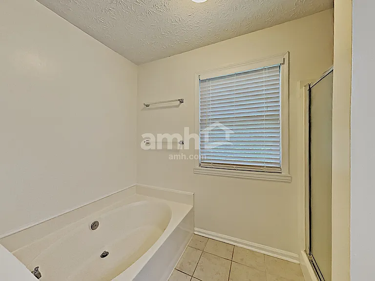 505 Allens Landing Ct — Photo 16