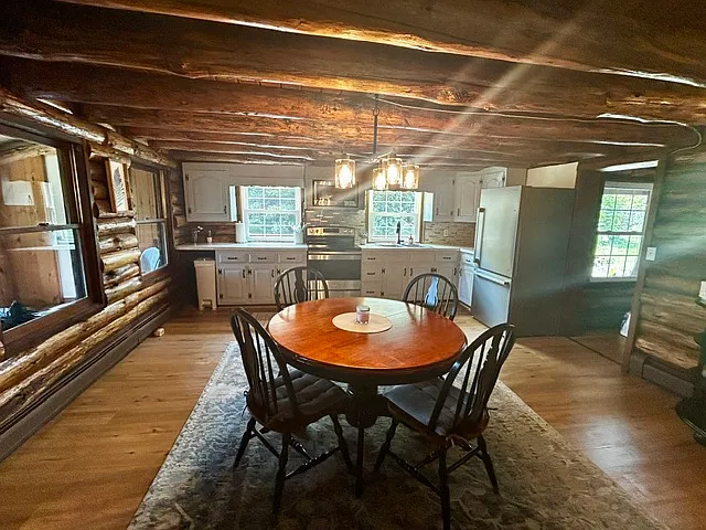 153 N Main St — Photo 12