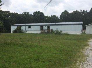 105 Tammy Ln, Hohenwald, TN 38462