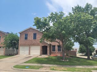 4203 Falcon Dr, Sherman, TX 75092