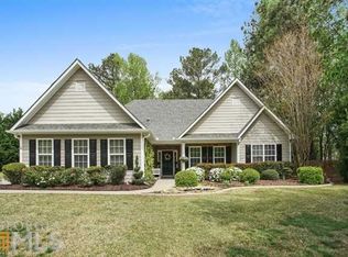3715 Rivendell Ln, Cumming, GA 30040