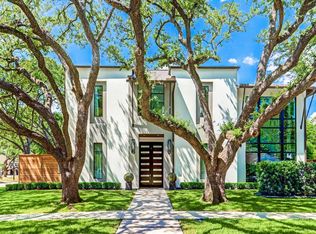 4028 Essex Ln, Houston, TX 77027