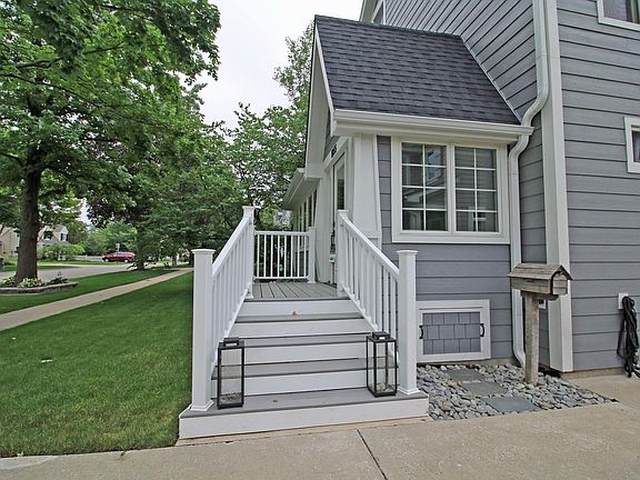 4th image of 1055 Fairoaks Ave
