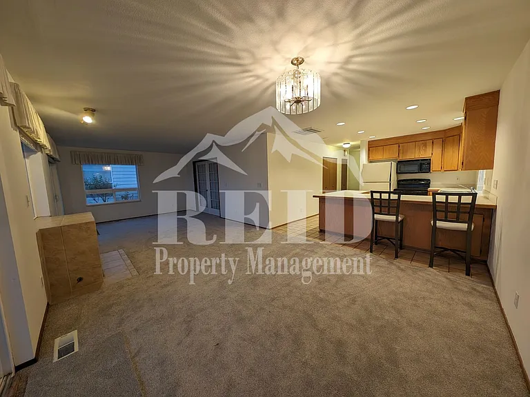 305 Shore Dr #307 — Photo 13
