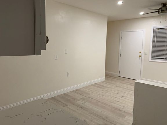 5th image of 16930 S Vermont Ave APT 3