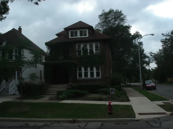 551 Saint Clair St, Grosse Pointe, MI 48230