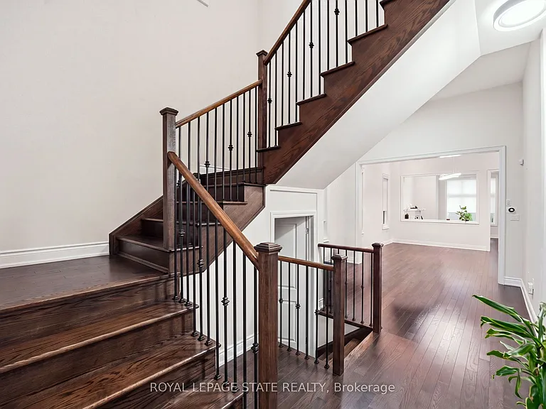1192 Stag Holw #UPPER — Photo 8