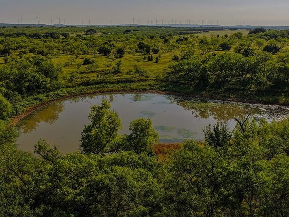 North Fork Ranch, mature oak trees, ponds, improved grasses, underground water, utilities