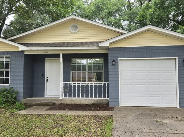1087 New Haven Dr, Cantonment, FL 32533