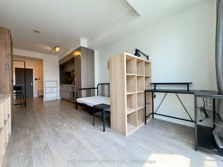 38 Cameron St #824 — Photo 16