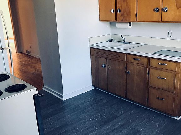 3rd image of 309 S 19th St
